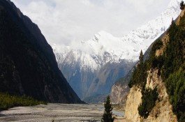 Kaligandaki river valley - Upper Mustang Trek