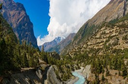 Marsyandi river valley - Annapurna Circuit Trek