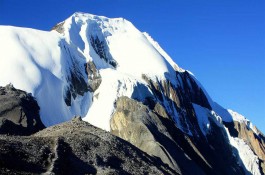 Thorong Peak - Annapurna Circuit Trek