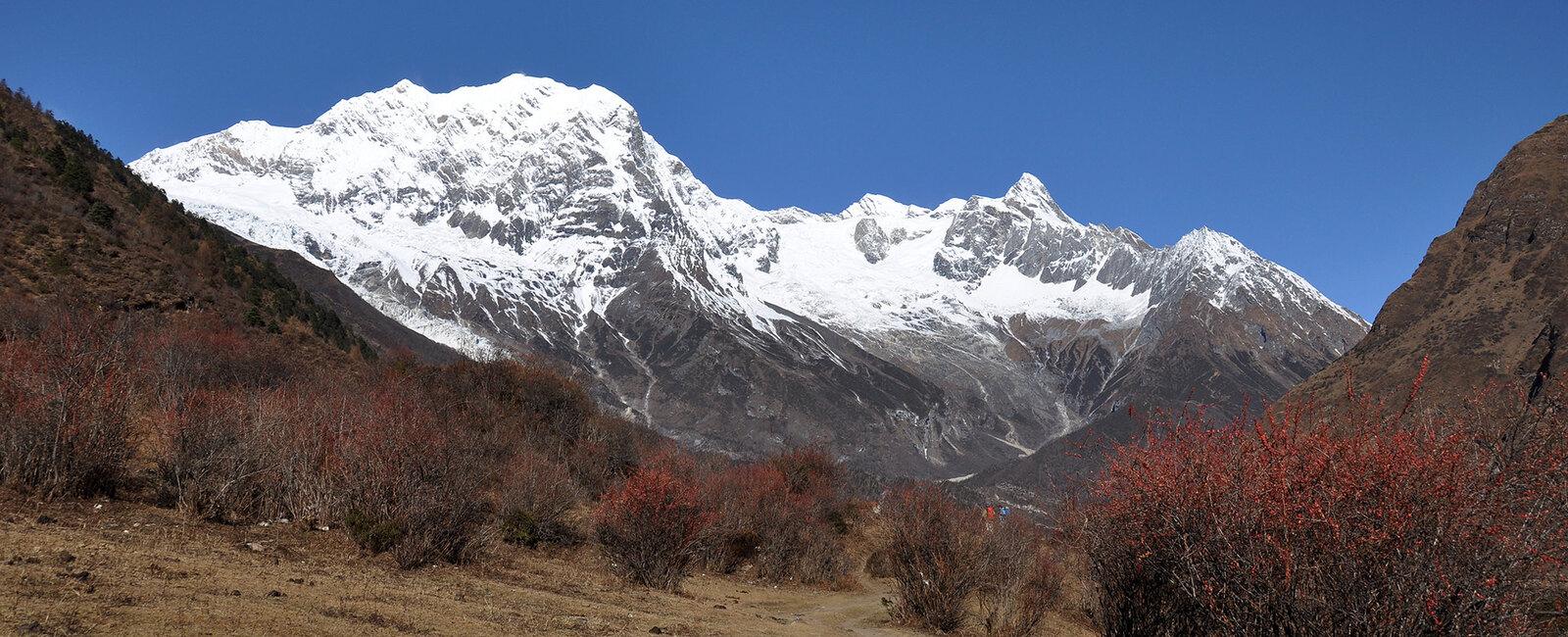 Tsum Valley Trek